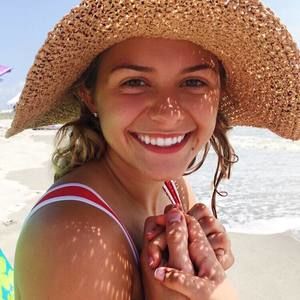 Meet your Posher, Kait